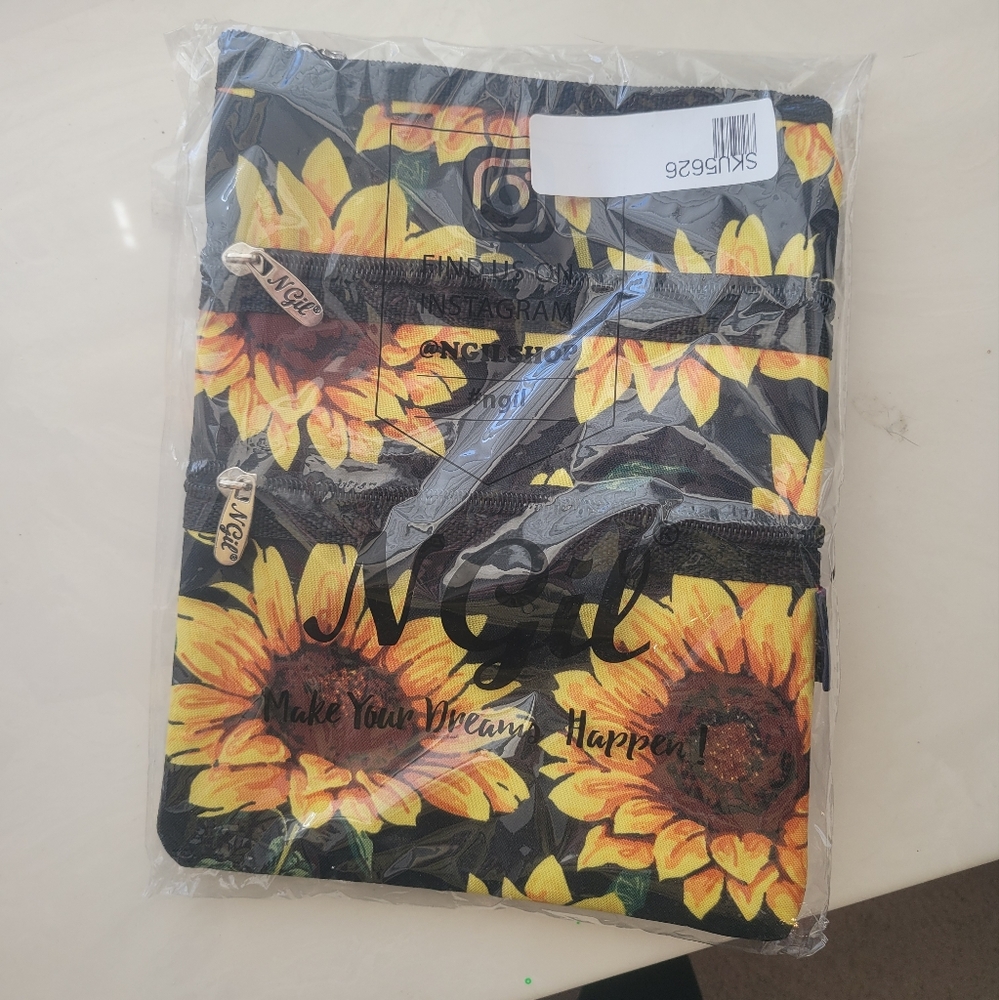 NGIL Sunflower Crossbody Bag